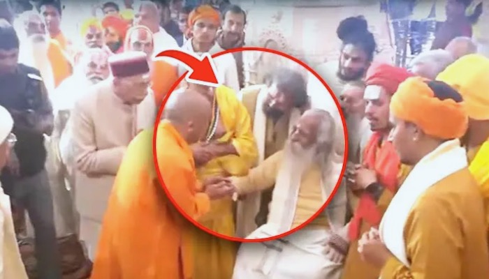 रामलला के दर्शन के लिए जैसे ही पहुंचे योगी… गूंजने लगा जय जय श्रीराम | Ayodhya