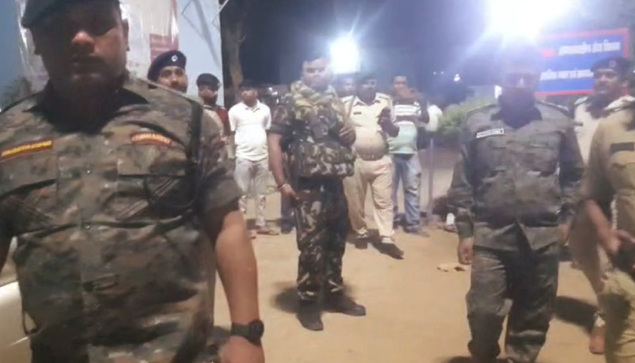 Ramesh Tudu Encounter: पुलिस ने मुठभेड़ में ₹1 लाख के इनामी खूंखार नक्सली को किया ढेर, 11 संगीन मुकदमे थे दर्ज