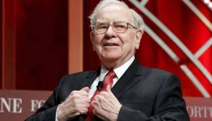क्या अमेरिकी डॉलर खत्म होने की कगार पर है? बफेट ने दी खतरनाक चेतावनी