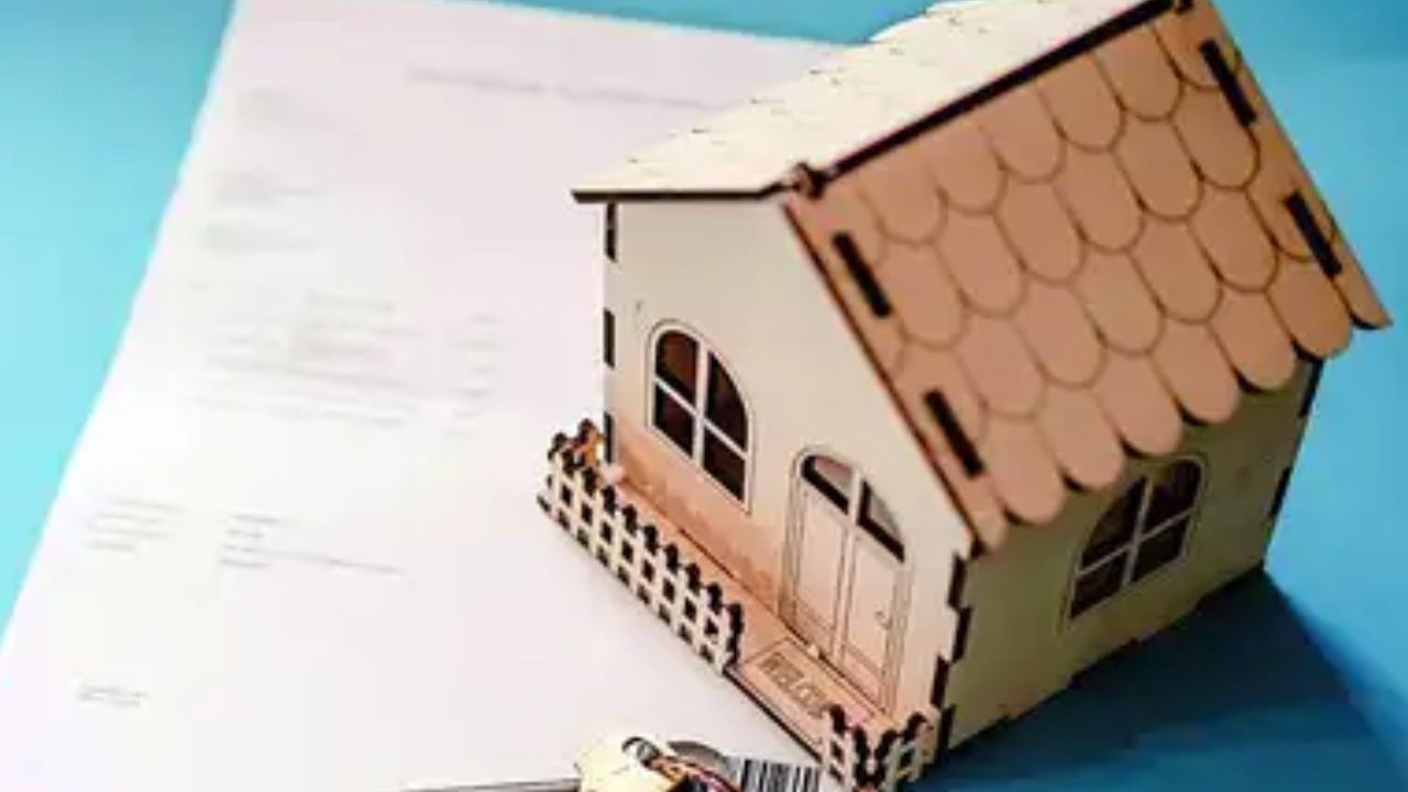 आपके फ्लैट पर कब दावा कर सकता है किरायेदार? जानिए अपने अधिकार