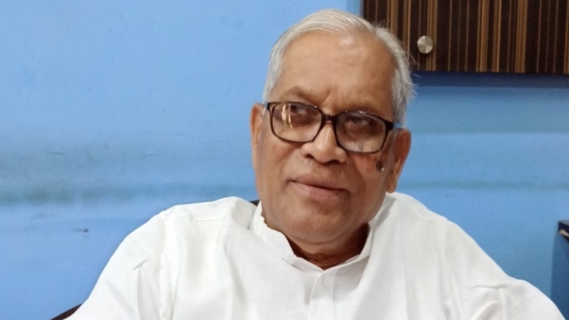 आदिवासी समाज में और बढ़ेगी संघ की पैठ! इंदिरा सरकार में मंत्री रहे दिग्गज नेता को आया नागपुर से बुलावा, कांग्रेस में मची खलबली