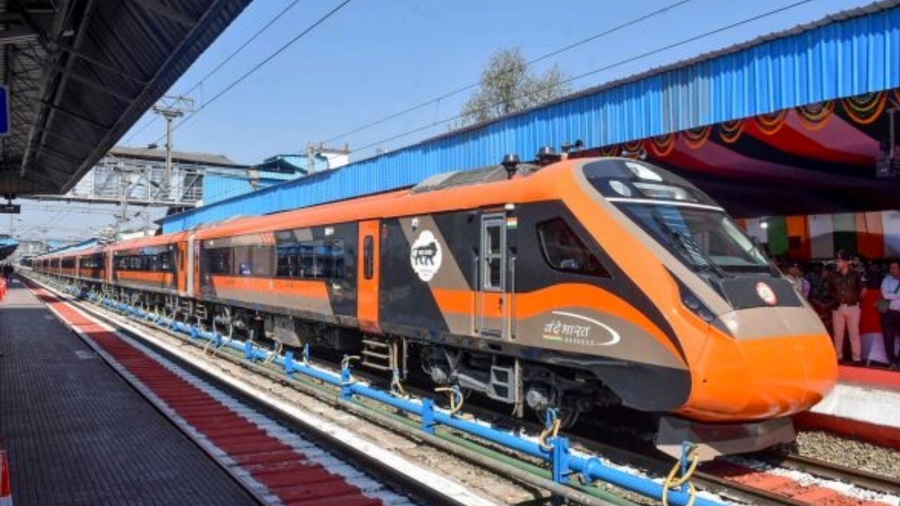 रेलवे का बड़ा फैसला... अब टिकट कन्फर्म होने के पूरे चांस, वेट‍िंग ट‍िकट पर लगाई 25% की लिमिट