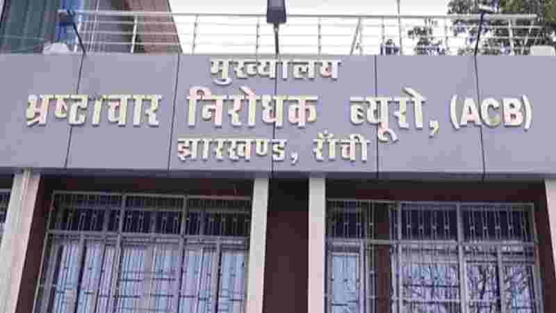 झारखंड शराब घोटाला मामले में बड़ा एक्शन, छत्तीसगढ़ के कारोबारी सिद्धार्थ सिंघानिया रायपुर से गिरफ्तार