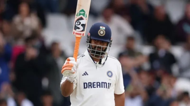 लीड्स के मैदान पर ऋषभ पंत ने रचा इतिहास, एक ही दिन में ध्वस्त कर डाले कई बड़े रिकॉर्ड, ऐसा करने वाले पहले भारतीय बने