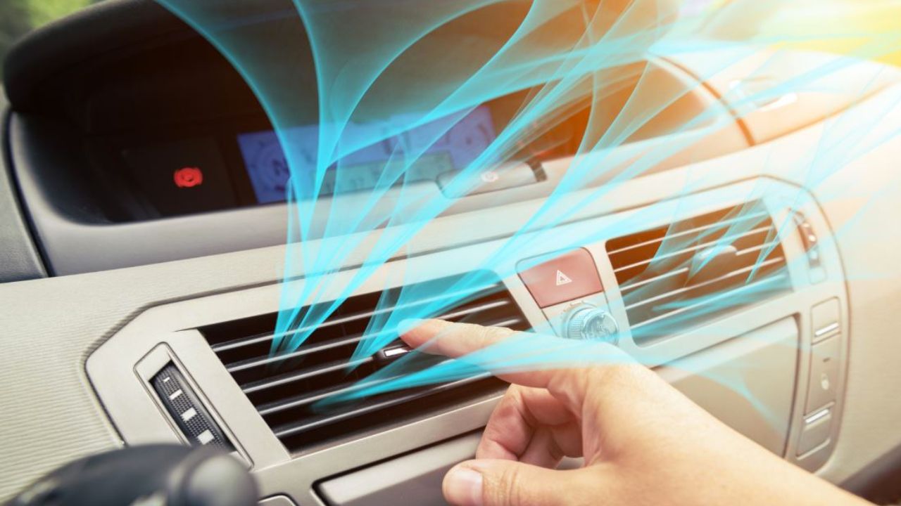 गर्मियों में कार का AC क्यों देता है धोखा? इन 5 टिप्स से पाएं बर्फ जैसी ठंडक