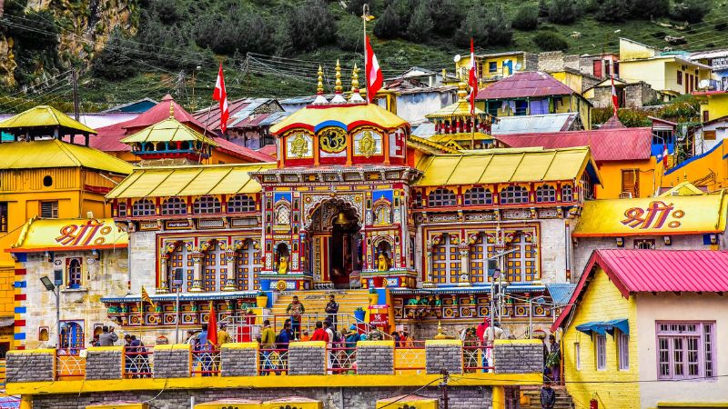 बद्रीनाथ जाएं तो सिर्फ मंदिर नहीं, इन 3 अद्भुत स्थानों की भी करें सैर...मिलेगा आध्यात्म और रोमांच का अनोखा अनुभव