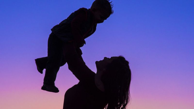 बच्चे पैदा करने से क्यों कतरा रही है युवा पीढ़ी? UNFPA की रिपोर्ट में सामने आई चौंकाने वाली जानकारी