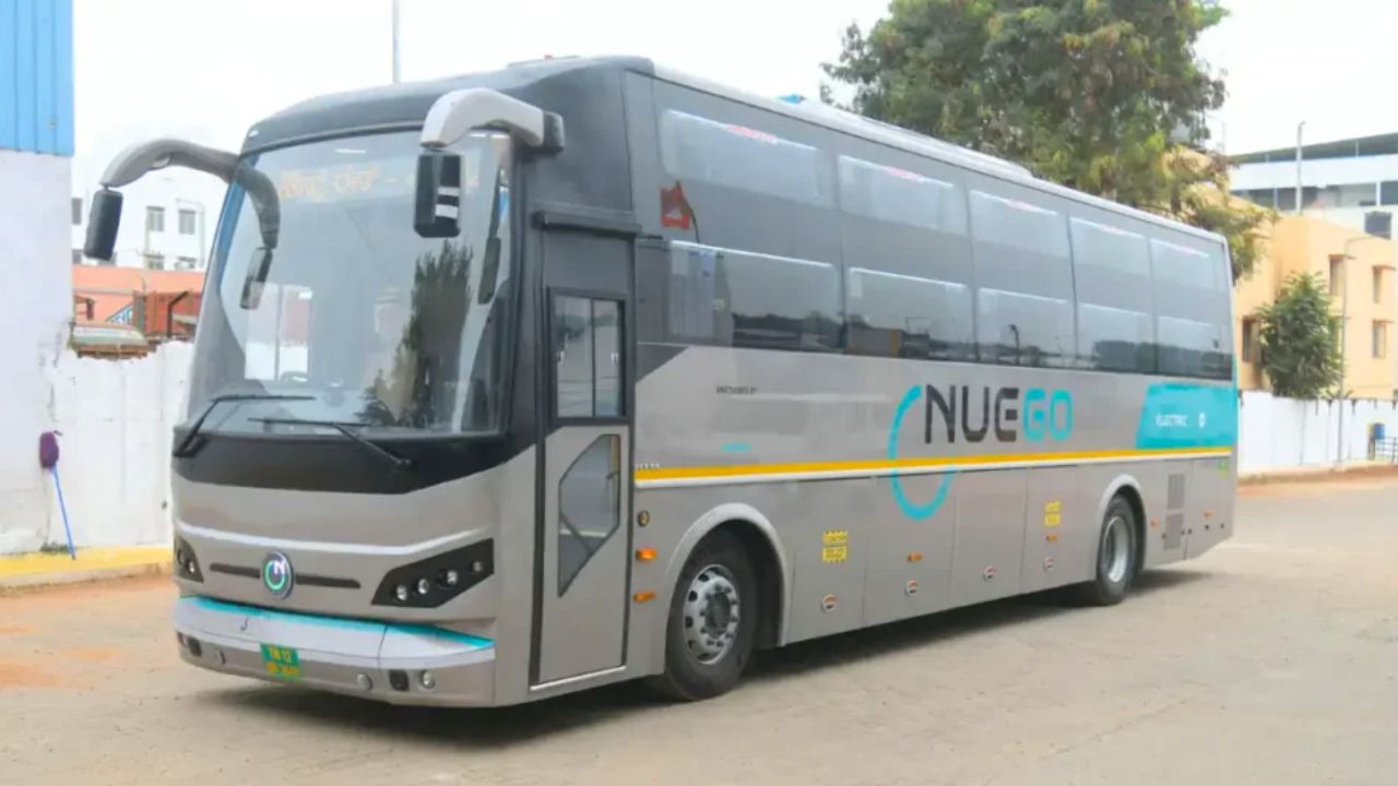 महिलाओं की सुरक्षा के पुख्ता इंतजाम, दिल्ली-लखनऊ इलेक्ट्रिक बस यात्रा होगी और भी भरोसेमंद