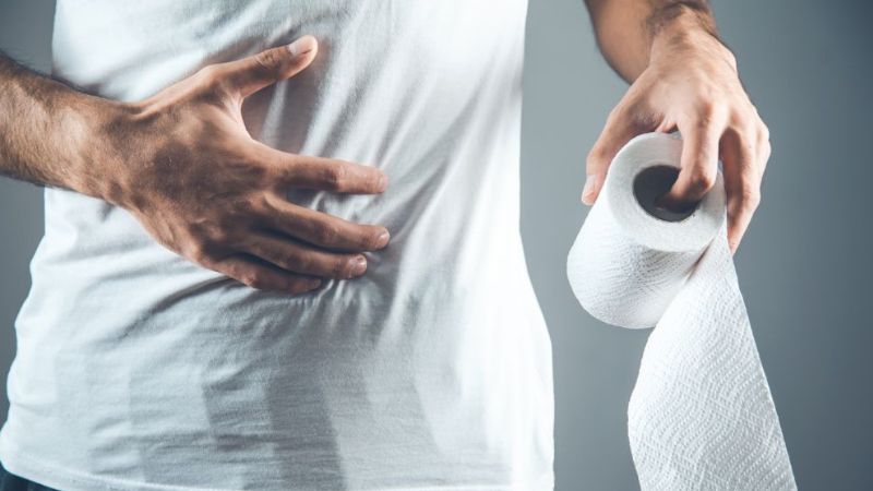 बरसात में बढ़ जाता है डायरिया का खतरा, इन टिप्स से रखें अपने पेट को सुरक्षित!