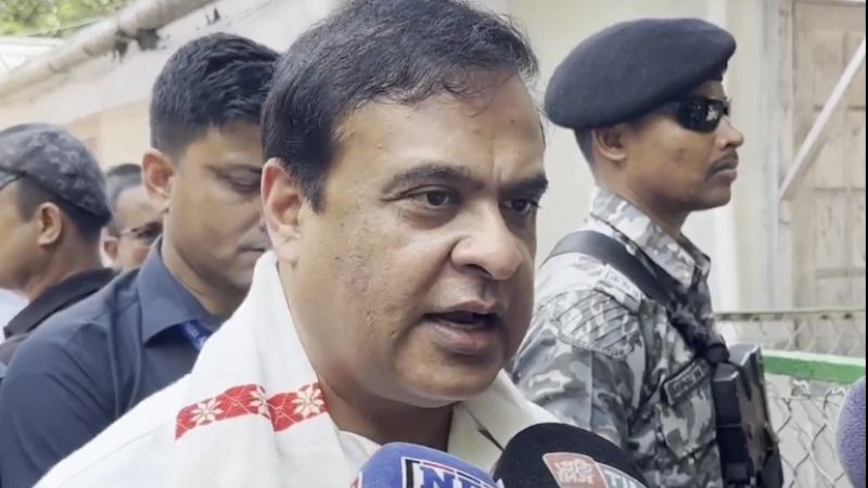 असम में मंदिर के पास फेंका गया था गोमांस, CM हिमंत ने दिए देखते ही गोली मारने के आदेश, कहा- धुबरी में शांति भंग नहीं करने दूंगा