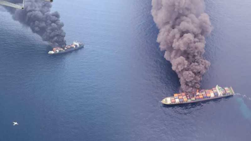 केरल के पास सिंगापुर के जहाज में लगी आग, भारतीय नौसेना-तटरक्षक बल ने बचाई 18 क्रू मेंबर्स की जान