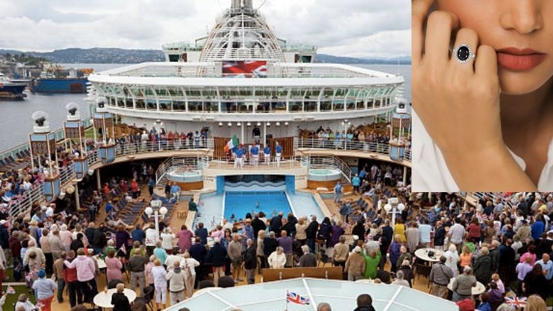 गलती से भी ब्लैक रिंग पहनकर इस पार्टी में मत जाना, वरना…! वर्कर ने खोले हैरान करने वाले राज