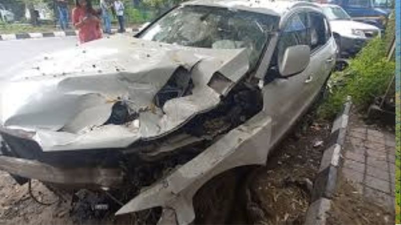 दिल्ली के वसंत विहार में ऑडी का कहर, तेज रफ्तार कार ने मासूम समेत पांच को रौंदा