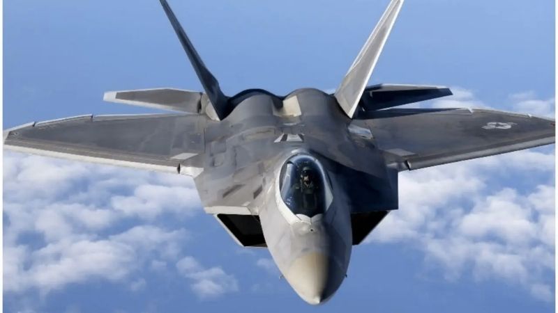 IACCS ने ब्रिटिश रॉयल नेवी के F-35 फाइटर जेट को किया ट्रेस, भारत के एडवांस्ड डिफेंस सिस्टम ने खोल दी अमेरिकी दावों की पोल!