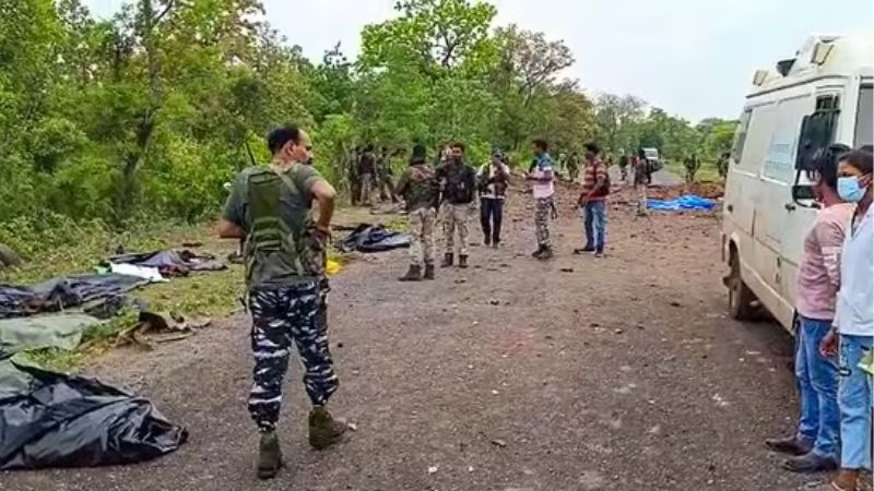 छत्तीसगढ़ में सुरक्षाबलों को मिली बड़ी कामयाबी, 17 लाख के चार इनामी नक्सली ढेर