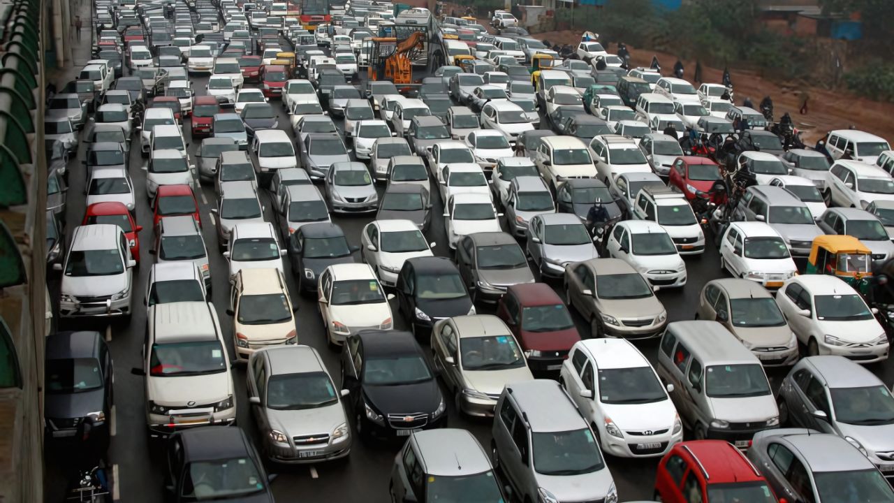 दिल्ली EV पॉलिसी की समय सीमा फिर बढ़ी, योजनाओं को मिलेगा और विस्तार