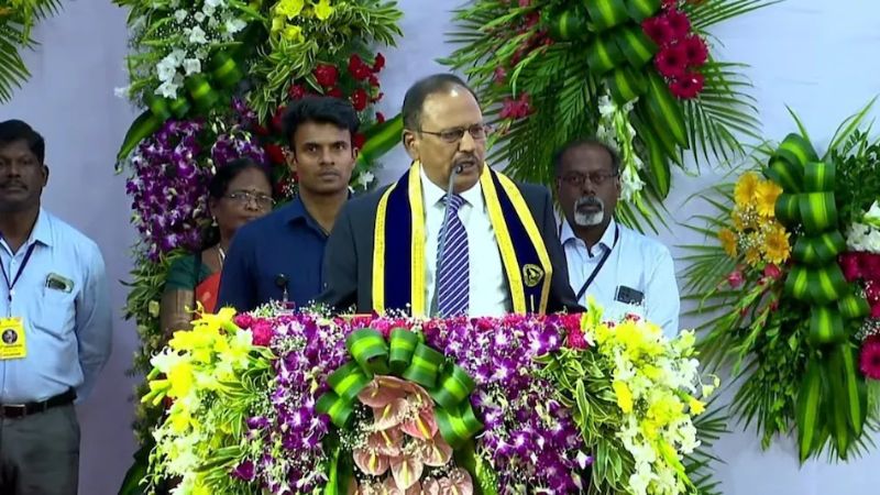 'भारत पर 840 मिसाइलें दागकर शीशा भी नहीं तोड़ पाया पाकिस्तान', NSA डोभाल ने अंतरराष्ट्रीय मीडिया को फिर दी चुनौती...