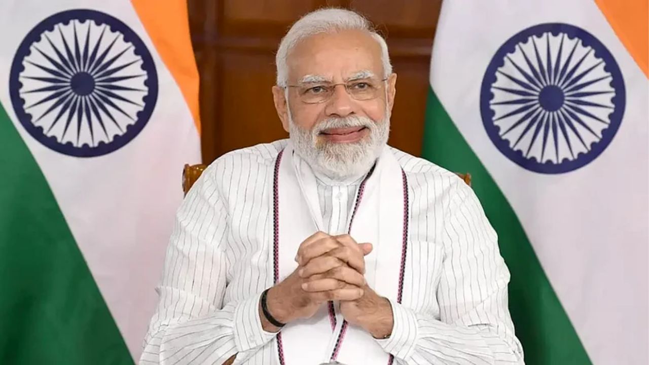 16th Rozgar Mela: 51,000 युवाओं को मिली सरकारी नौकरी, PM मोदी ने रोजगार मेले में बांटे नियुक्ति पत्र