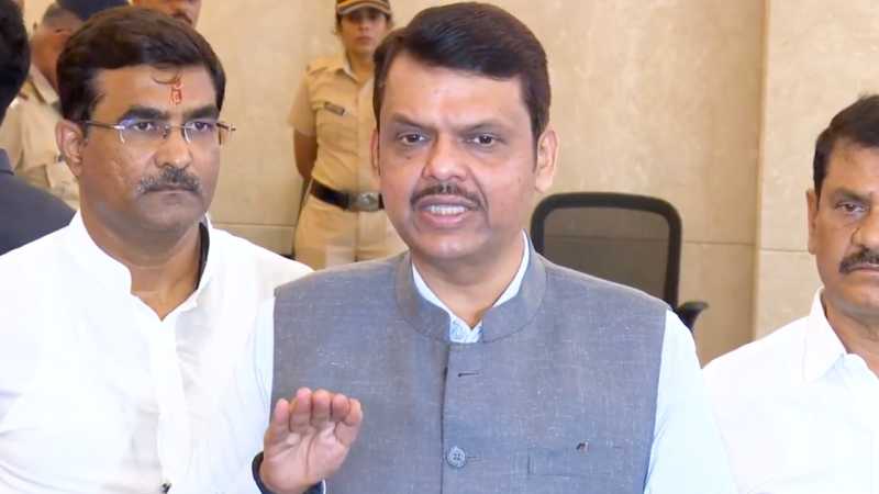 चीन-पाकिस्तान की भाषा में बोलते हैं राहुल गांधी", सीएम फडणवीस ने साधा निशाना