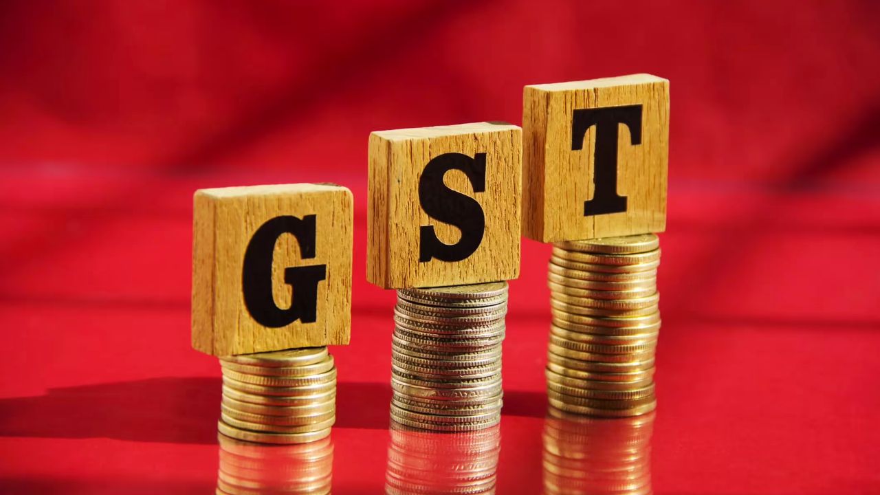 आम आदमी को बड़ा तोहफा... GST के 12% और 28% वाले स्‍लैब को खत्म करने के लिए GoM की मंजूरी; कपड़े, जूते, होम अप्लायंसेज होंगे सस्ते