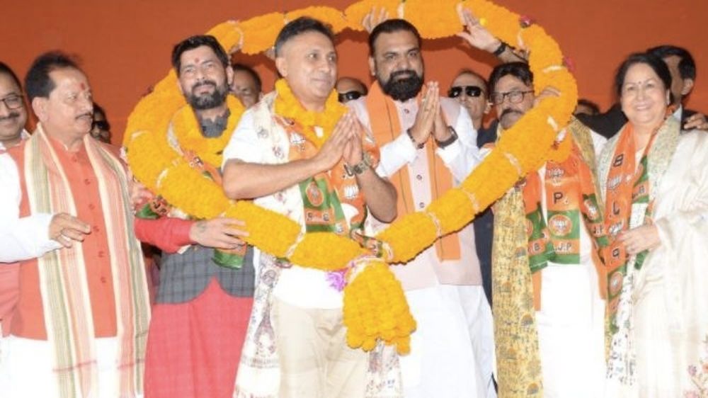 विधानसभा चुनाव से पहले प्रशांत किशोर को लगा तगड़ा झटका, बीजेपी का बढ़ा कुनबा, पूर्व IPS आनंद मिश्रा सहित कई लोगों ने जॉइन की पार्टी