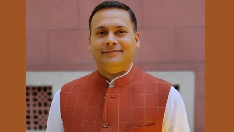 महुआ मोइत्रा की सनातनियों और नामशूद्र समुदाय पर विवादित टिप्पणी को लेकर बीजेपी नेता अमित मालवीय का बड़ा हमला