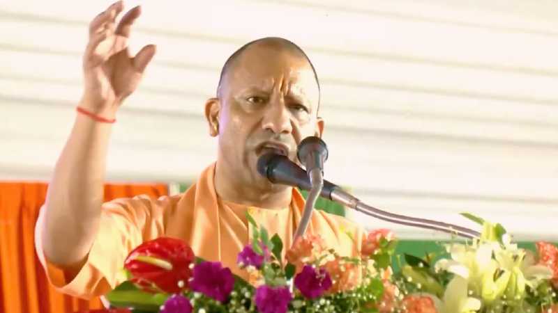 'भाजपा सरकार ने 'ग' से गणेश पढ़ाया तो सपा ने 'ग' से 'गधा' पढ़ाया, उनकी बुद्धि भी गधे जैसी हो गई,' सीएम योगी का पीडीए पर हमला