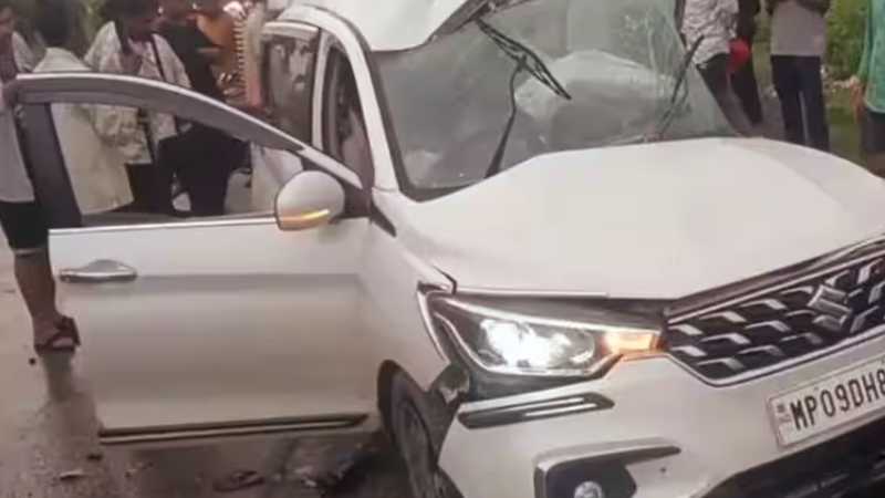 छत्तीसगढ़ के राजनांदगांव में बड़ा सड़क हादसा: कार और ट्रक की टक्कर में छह लोगों की मौत, एक गंभीर रूप से घायल