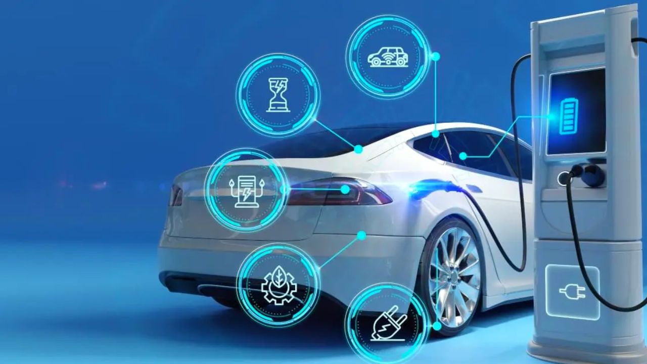 सरकार ने दिया बड़ा तोहफा: 15 साल बाद भी सड़क पर चलेंगे इलेक्ट्रिक वाहन