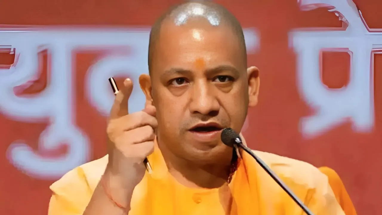 'जो भी डेमोग्राफी बदलने की कोशिश करेगा, उसे खुद करना पड़ेगा पलायन ', संभल हिंसा की रिपोर्ट पर आया CM योगी का बयान, सपा को भी घेरा