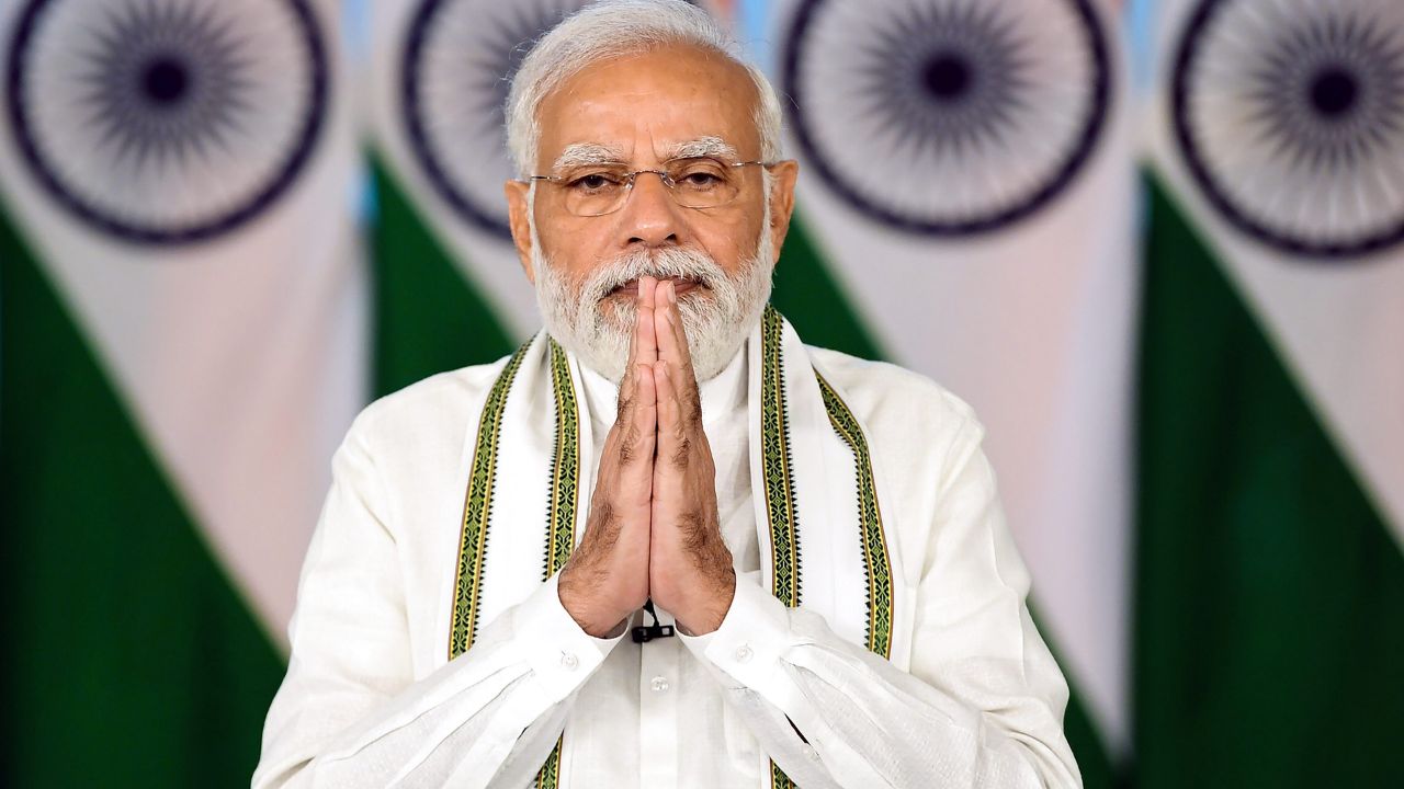 जन धन योजना के 11 साल पूरे , 56 करोड़ खातों से बदली देश की तस्वीर, पीएम मोदी बोले - गरीब से अमीर बनने का रास्ता बना बैंक खाता