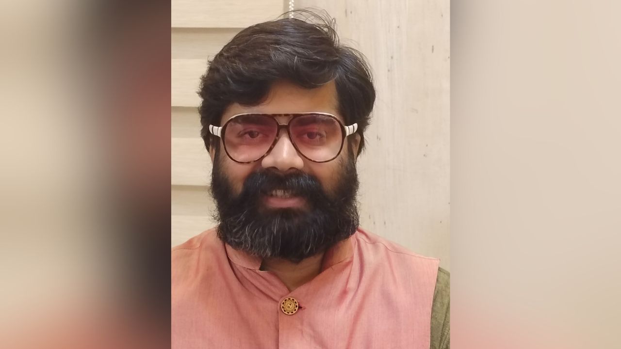 नेता बनना है? तो जान लीजिए राजनीति के असली सूत्र, सियासत में सफलता की गारंटी है मयंक मधुर की ट्रेनिंग, भाषण से शासन तक की पूरी तैयारी!