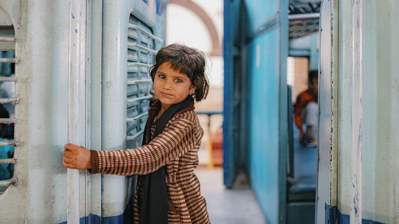 वैष्णो देवी और जम्मू जाने वाली 44 ट्रेनें रद्द, जानें कैसे मिलेगा टिकट का पूरा रिफंड