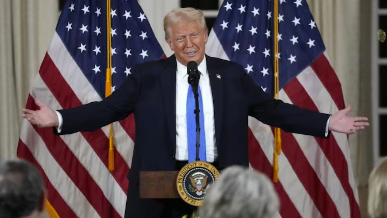 अपने एकतरफा बयानों से बाज नहीं आ रहे ट्रंप! अब छोड़ा नया शिगूफा, कहा- 'अब रूस से तेल नहीं खरीदेगा भारत...ये अच्छा कदम'