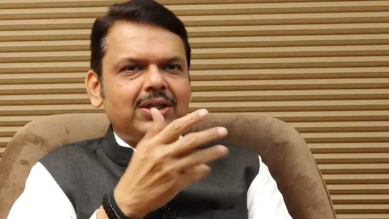 ‘सादगी और सेवा से हुए प्रभावित’, PM मोदी से पहली मुलाकात को याद कर भावुक हुए CM फडणवीस, शेयर किया खास वीडियो