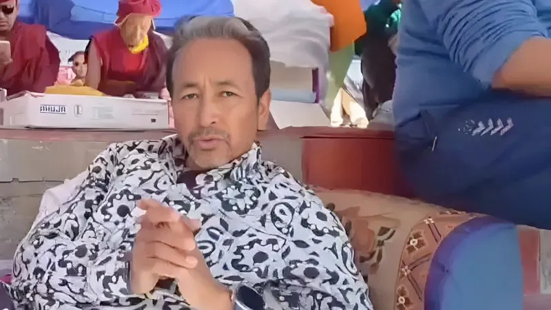 हाई-सिक्योरिटी वार्ड में 24 घंटे CCTV निगरानी... सोनम वांगचुक को जोधपुर जेल में क्यों शिफ्ट किया गया, जानिए वजह?