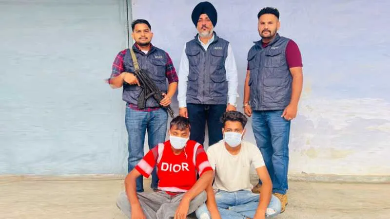 पंजाब में गैंगस्टर नेटवर्क पर बड़ी कार्रवाई, फायरिंग केस में दो शातिर गिरफ्तार, तीन हथियार बरामद