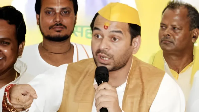 बिहार चुनाव से पहले RJD में लौटने के सवाल पर भड़के तेज प्रताप यादव, कहा- मैं मौत को चुनूंगा लेकिन...