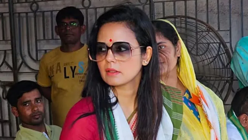 महुआ मोइत्रा को भारी पड़ा ‘I Agree’ कमेंट…भारत विरोधी पोस्ट का समर्थन करने पर देनी पड़ी सफाई, कहा- गलती हो गई