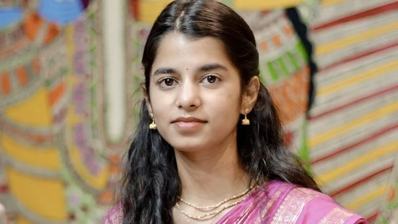 'नित्यानंद और तावड़े से मिली…’ बिहार में चुनाव लड़ने के सवाल पर मैथिली ठाकुर का बड़ा बयान, पसंदीदा सीट भी बताई