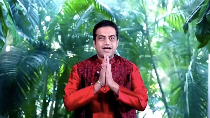 वृश्चिक राशि वालों के लिए अक्टूबर में शुभ अवसर, जानें आचार्य मयंक शर्मा की भविष्यवाणी