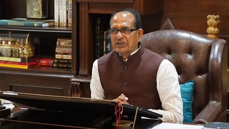 'किडनी देने वाली बेटी का तिरस्कार...', लालू यादव पर कुर्सीवाद का आरोप लगाते हुए शिवराज सिंह ने साधा निशाना