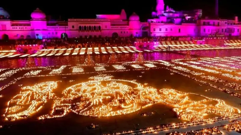 दीपोत्सव 2025: दीपों से दमकेगी अयोध्या, आज बनेंगे दो वर्ल्ड रिकॉर्ड, पूरी दुनिया देखेगी भक्ति का प्रकाश
