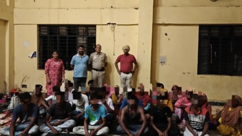 दिल्ली में अवैध घुसपैठियों पर चला पुलिस का डंडा, 28 बांग्लादेशियों को किया गया डिटेन