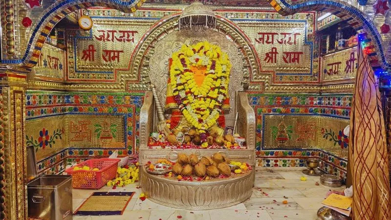 खेड़ापति हनुमान मंदिर: भोपाल के इस मंदिर में शिला पर लिखी जाती है मनोकामना, खुद हनुमान आकर मन्नत करते हैं पूरी