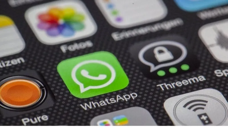 WhatsApp में जुड़ा नया AI फीचर, अपनी लिखी बात से बनाएं इमेज और लगाएं स्टेटस