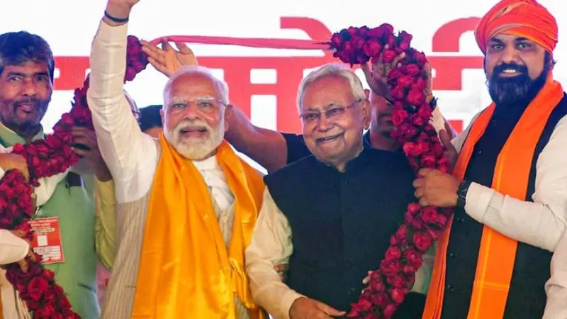 एग्जिट पोल में बंपर जीत देखकर बीजेपी ने 501 किलो लड्डू का दिया ऑर्डर, पटना में खास जश्न की तैयारी, कल आएंगे नतीजे