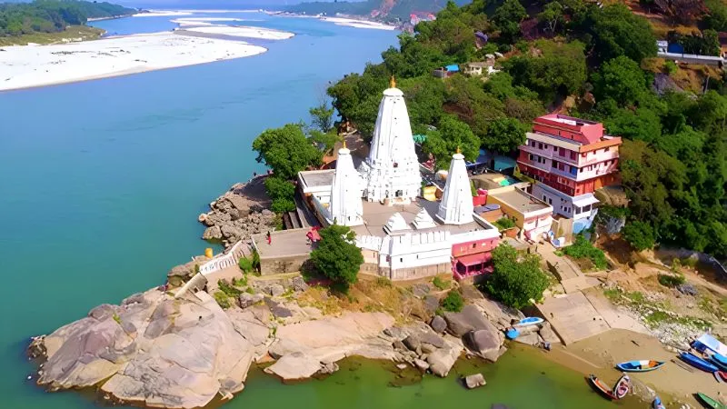 बिहार की 'गुप्त काशी' बटेश्वर धाम, जौ भर कमी ने छीना महादेव का निवास!