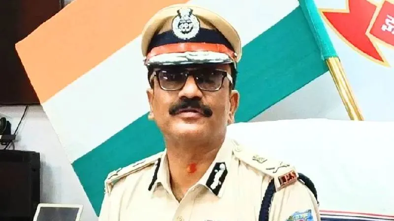 झारखंड: डीजीपी अनुराग गुप्ता ने दिया इस्तीफा, केंद्रीय गृह मंत्रालय ने की थी उन्हें पद से हटाने की मांग
