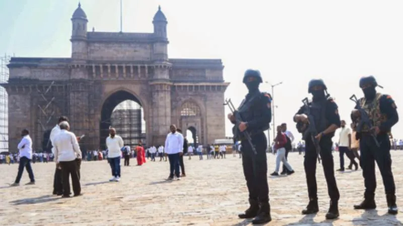 दिल्ली ब्लास्ट मामला: मुंबई में तीन संदिग्ध हिरासत में, हथियार सप्लाई और चैट के मिले पुख्ता सबूत